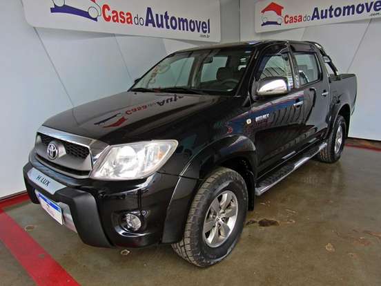 TOYOTA-HILUX-2009