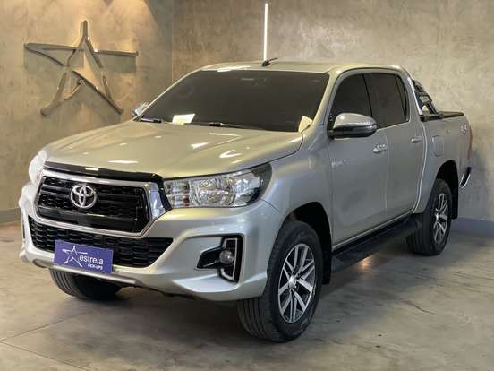 TOYOTA-HILUX-2.7 SRV 4X2 CD 16V FLEX 4P AUTOMÁTICO TOYOTA-HILUX-2020
