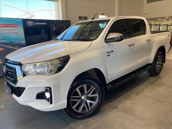 TOYOTA HILUX 2.7 SRV 4X4 CD 16V FLEX 4P AUTOMÁTICO