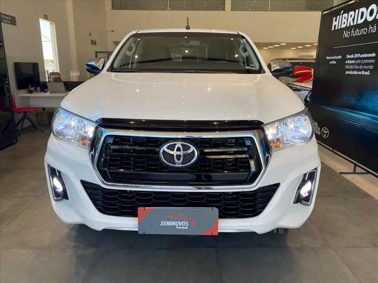 TOYOTA-HILUX-2.7 SRV 4X4 CD 16V FLEX 4P AUTOMÁTICO TOYOTA-HILUX-2019