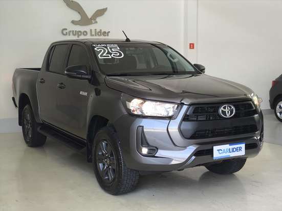 TOYOTA-HILUX-2.8 D-4D TURBO DIESEL CD SR 4X4 AUTOMÁTICO TOYOTA-HILUX-2024