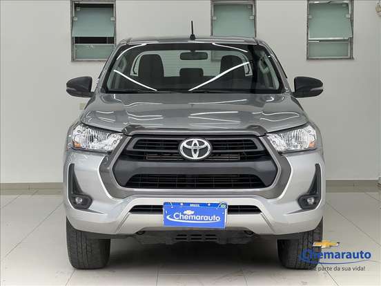 TOYOTA-HILUX-2.8 D-4D TURBO DIESEL CD SR 4X4 AUTOMÁTICO TOYOTA-HILUX-2024