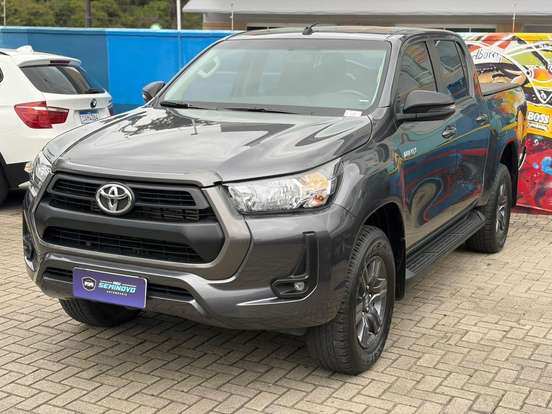 TOYOTA-HILUX-2024