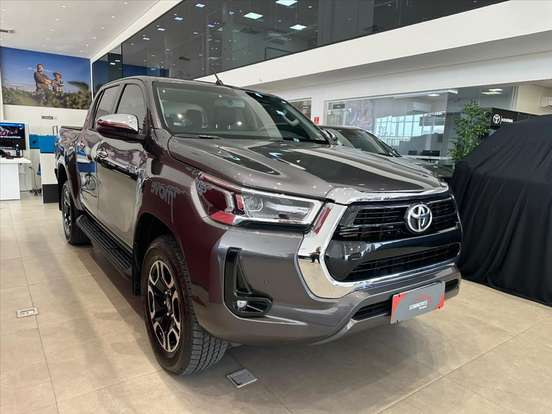 TOYOTA-HILUX-2026