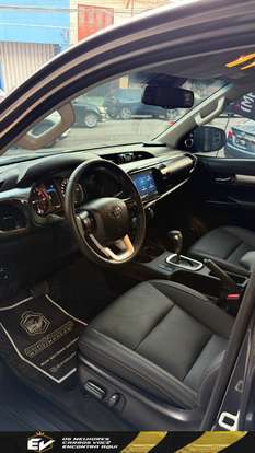 TOYOTA-HILUX-2026