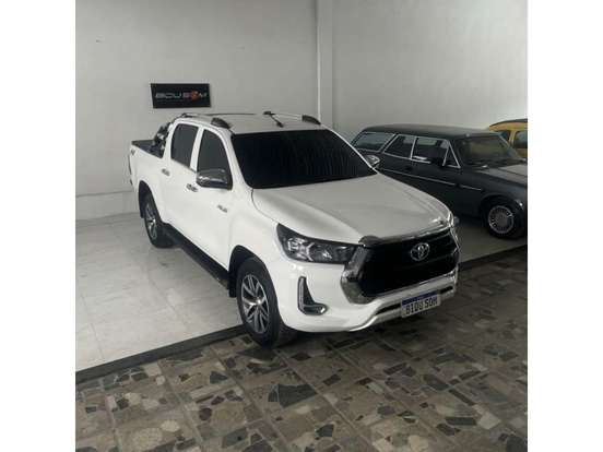 TOYOTA-HILUX-2.8 D-4D TURBO DIESEL CHASSI 4X4 MANUAL TOYOTA-HILUX-2022