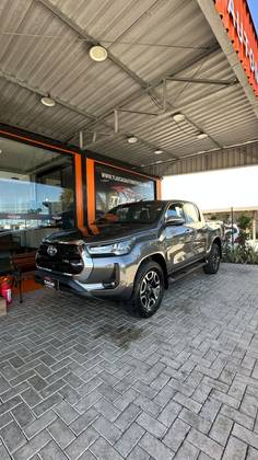 TOYOTA HILUX 2.8 NARROW 4X4 CD 16V DIESEL 4P MANUAL
