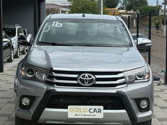 TOYOTA-HILUX-2.8 SRX 4X4 CD 16V DIESEL 4P AUTOMÁTICO TOYOTA-HILUX-2015