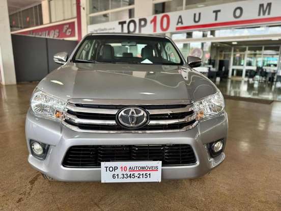 TOYOTA-HILUX-2019