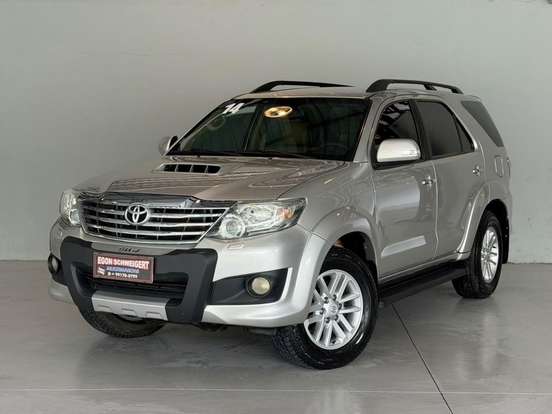 TOYOTA-HILUX-3.0 SRV 4X4 CD 7 LUGARES 16V TURBO INTERCOOLER DIESEL 4P AUTOMÁTICO TOYOTA-HILUX-2014