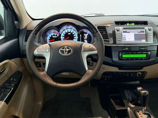 TOYOTA-HILUX-3.0 SRV 4X4 CD 7 LUGARES 16V TURBO INTERCOOLER DIESEL 4P AUTOMÁTICO TOYOTA-HILUX-2014
