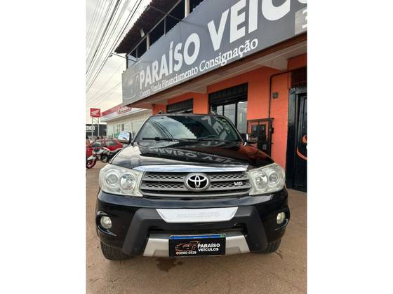 TOYOTA HILUX SW4 2.7 SR 4X2 16V GASOLINA 4P AUTOMÁTICO