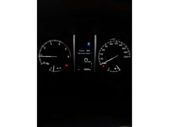 TOYOTA-HILUX SW4-2026