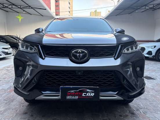 TOYOTA-HILUX SW4-2021