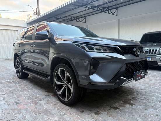 TOYOTA-HILUX SW4-2021