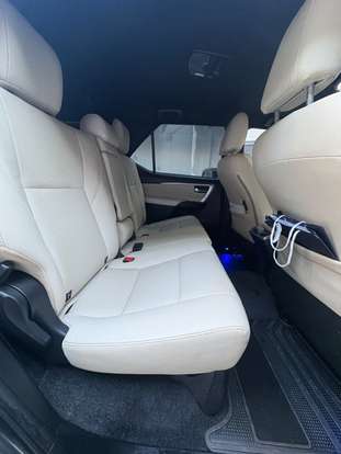TOYOTA-HILUX SW4-2021