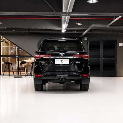 TOYOTA-HILUX SW4-2020