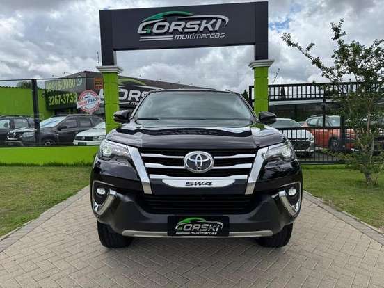 TOYOTA-HILUX SW4-2019