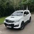 TOYOTA HILUX SW4 3.0 SRV 4X4 16V TURBO INTERCOOLER DIESEL 4P AUTOMÁTICO TOYOTA HILUX SW4 3.0 SRV 4X4 16V TURBO INTERCOOLER DIESEL 4P AUTOMÁTICO