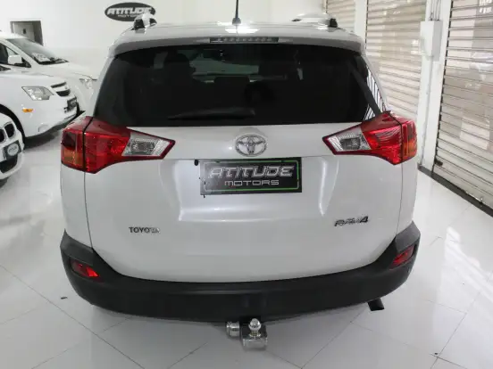 TOYOTA-RAV4-2.0 4X2 16V GASOLINA 4P AUTOMÁTICO TOYOTA-RAV4-2014