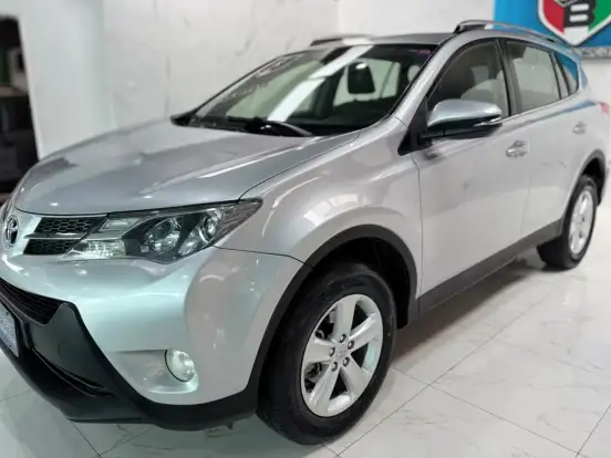 TOYOTA-RAV4-2.0 4X2 16V GASOLINA 4P AUTOMÁTICO TOYOTA-RAV4-2013