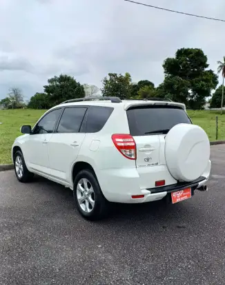 TOYOTA-RAV4-2011