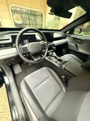 TOYOTA-RAV4-2026