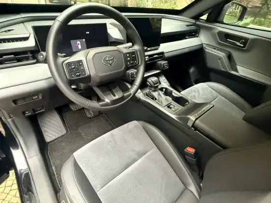 TOYOTA-RAV4-2.5 HYBRID S AWD CVT TOYOTA-RAV4-2026