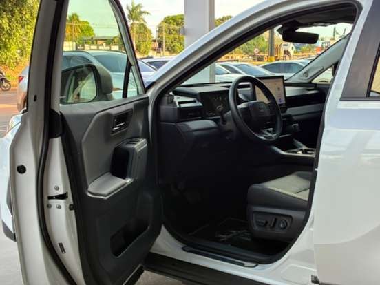 TOYOTA-RAV4-2.5 HYBRID SX AWD CVT TOYOTA-RAV4-2025
