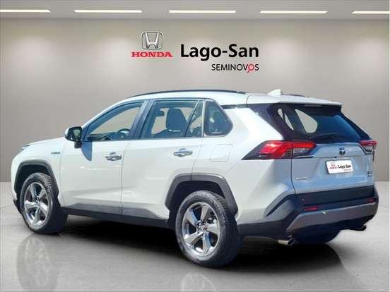 TOYOTA-RAV4-2019