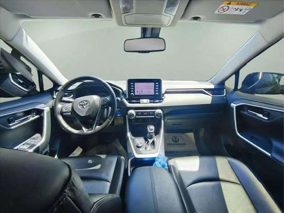 TOYOTA-RAV4-2019