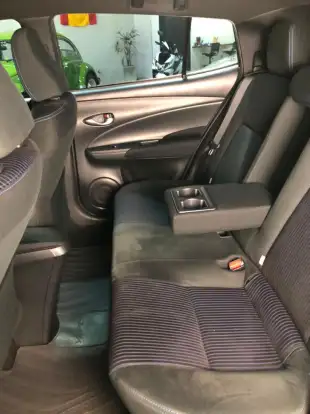 TOYOTA-YARIS-2019