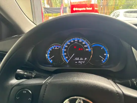 TOYOTA-YARIS-1.5 16V FLEX SEDAN XL MULTIDRIVE TOYOTA-YARIS-2018
