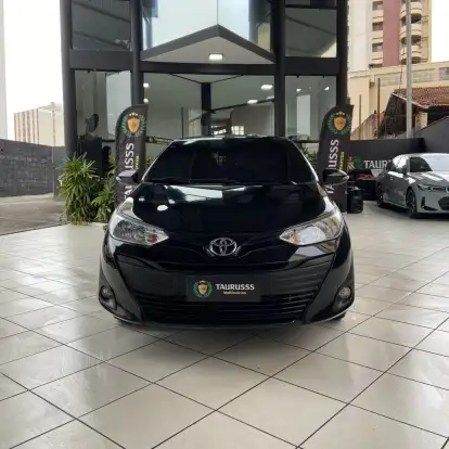 TOYOTA-YARIS-1.5 16V FLEX SEDAN XL PLUS TECH MULTIDRIVE TOYOTA-YARIS-2018