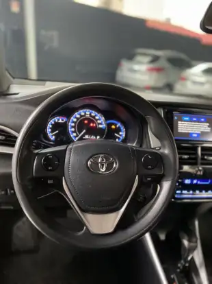 TOYOTA-YARIS-1.5 16V FLEX SEDAN XL PLUS TECH MULTIDRIVE TOYOTA-YARIS-2018