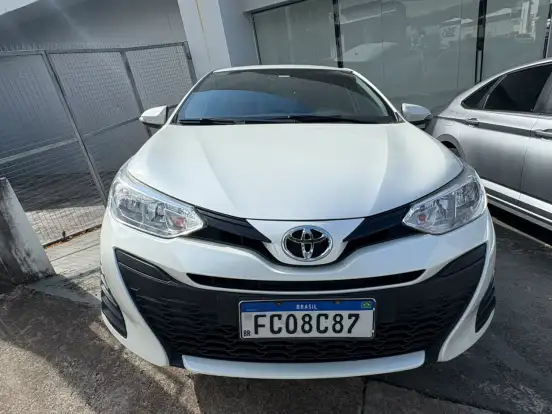 TOYOTA-YARIS-1.5 16V FLEX SEDAN XL PLUS TECH MULTIDRIVE TOYOTA-YARIS-2020