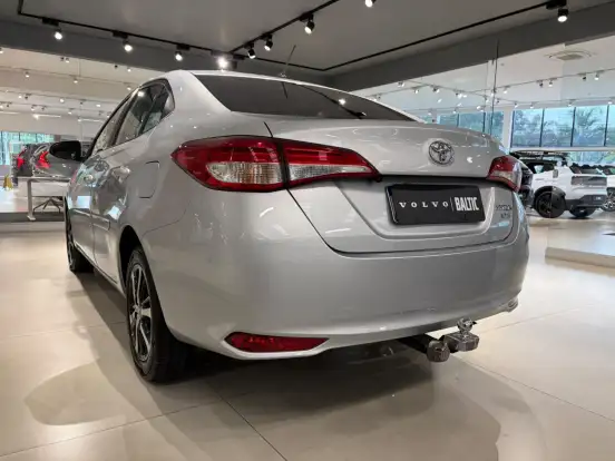 TOYOTA-YARIS-1.5 16V FLEX SEDAN XLS CONNECT MULTIDRIVE TOYOTA-YARIS-2021