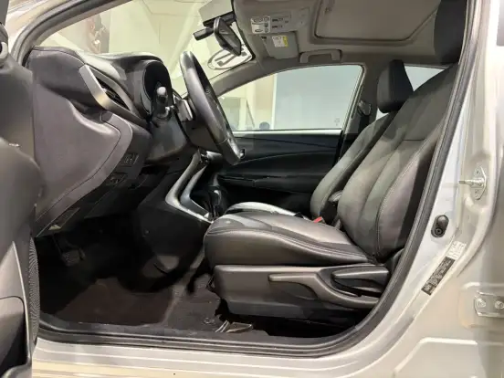 TOYOTA-YARIS-1.5 16V FLEX SEDAN XLS CONNECT MULTIDRIVE TOYOTA-YARIS-2021
