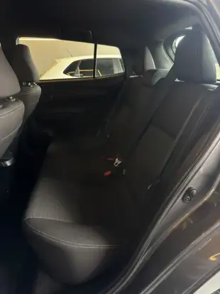 TOYOTA-YARIS-2024