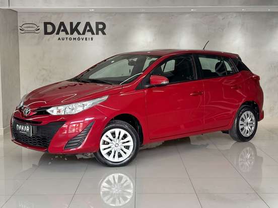 TOYOTA-YARIS-2021