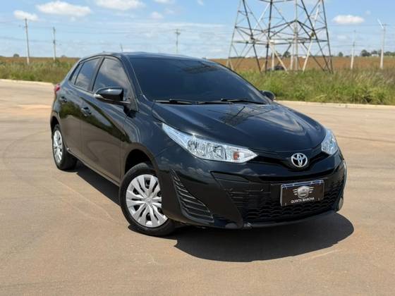 TOYOTA YARIS 1.3 16V FLEX XL LIVE MULTIDRIVE