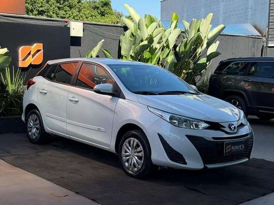TOYOTA-YARIS-1.3 16V FLEX XL LIVE MULTIDRIVE TOYOTA-YARIS-2021
