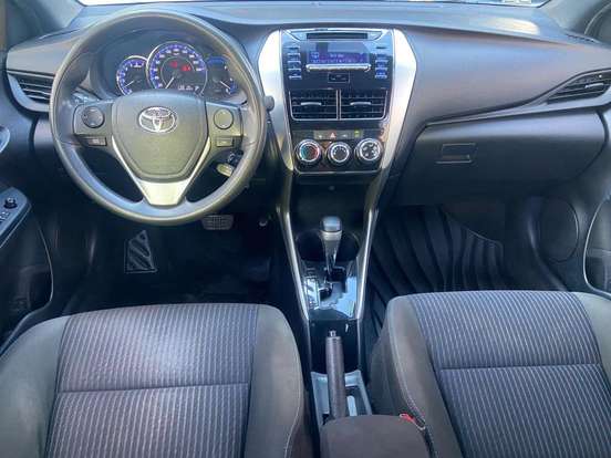 TOYOTA-YARIS-1.3 16V FLEX XL MULTIDRIVE TOYOTA-YARIS-2018