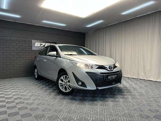 TOYOTA-YARIS-2018