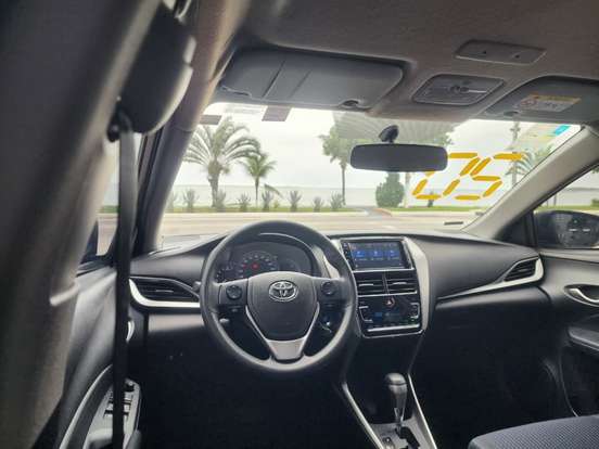 TOYOTA-YARIS-1.5 16V FLEX SEDAN XL PLUS CONNECT MULTIDRIVE TOYOTA-YARIS-2019
