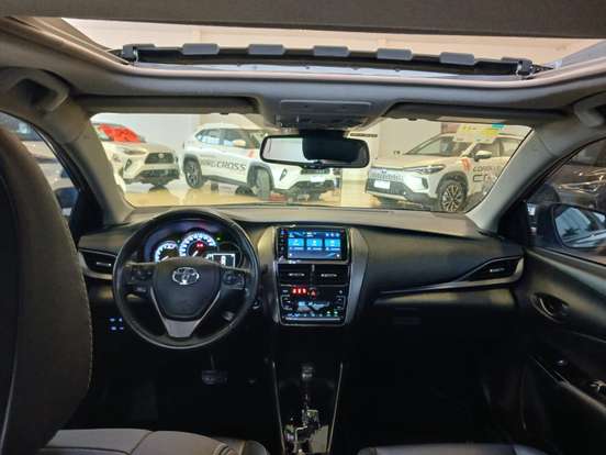 TOYOTA-YARIS-1.5 16V FLEX SEDAN XLS CONNECT MULTIDRIVE TOYOTA-YARIS-2022