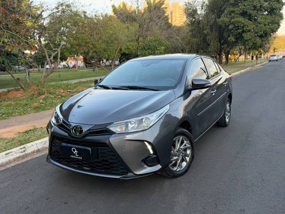 TOYOTA YARIS 1.5 16V FLEX SEDAN XS CONNECT MULTIDRIVE