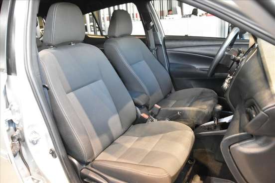 TOYOTA-YARIS-2022