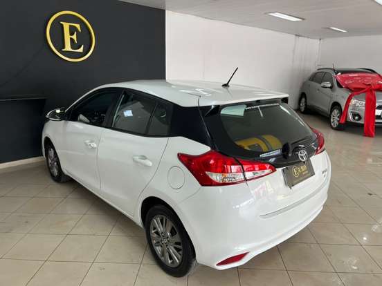 TOYOTA-YARIS-1.5 16V FLEX XL PLUS CONNECT MULTIDRIVE TOYOTA-YARIS-2020