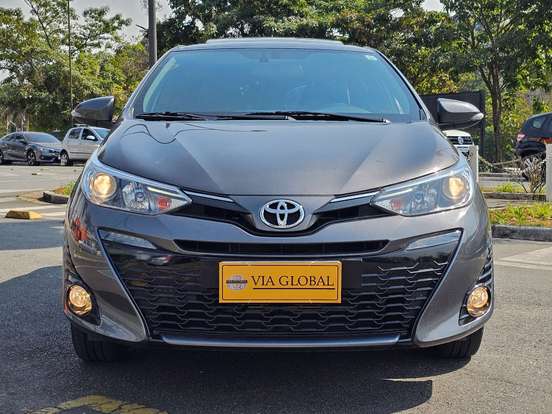TOYOTA-YARIS-2021
